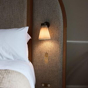 Superior Zimmer mit Kingsize-Bett